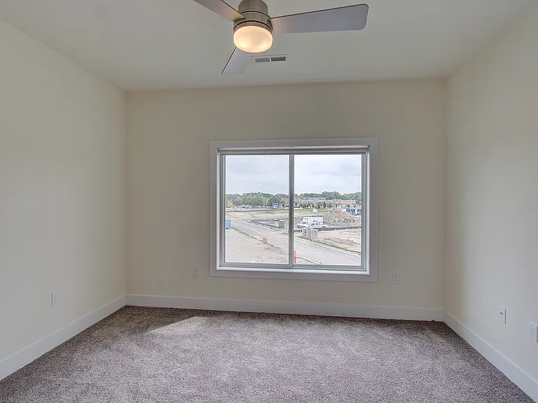 The View at Towne Center — Photo 82