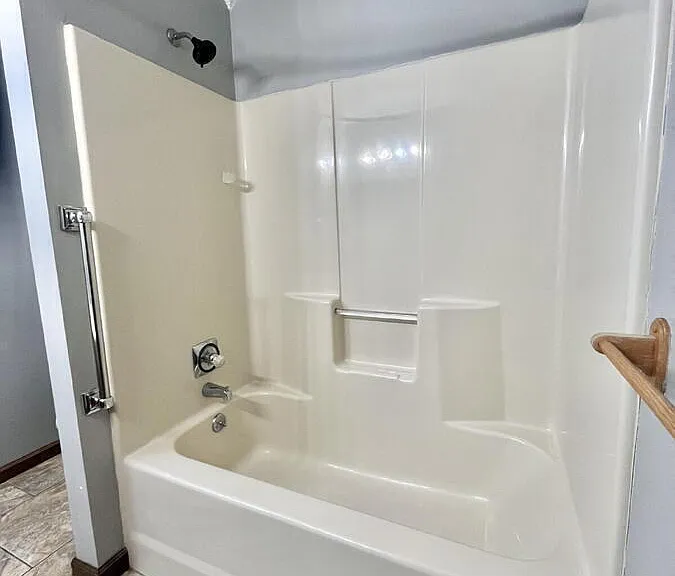 808 Grant St — Photo 14