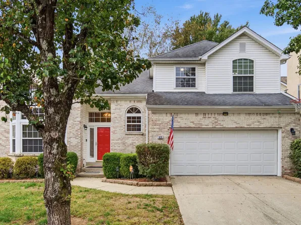 920 Quarter Horse Ct, Lexington, KY 40503