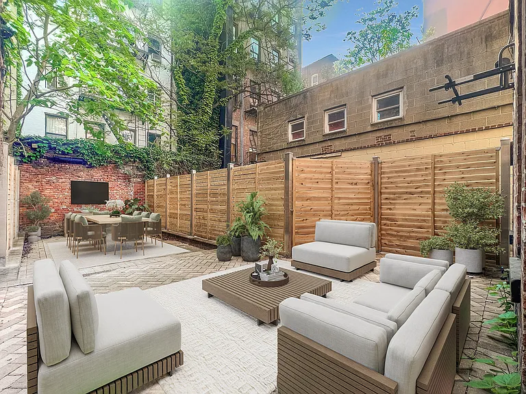 340 E 9th St #1 — Photo 1
