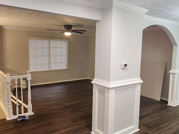 4th image of 6846 Graves Mill Ct