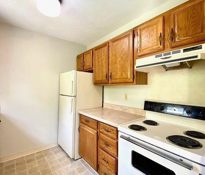 Apple Valley Dr — Photo 60