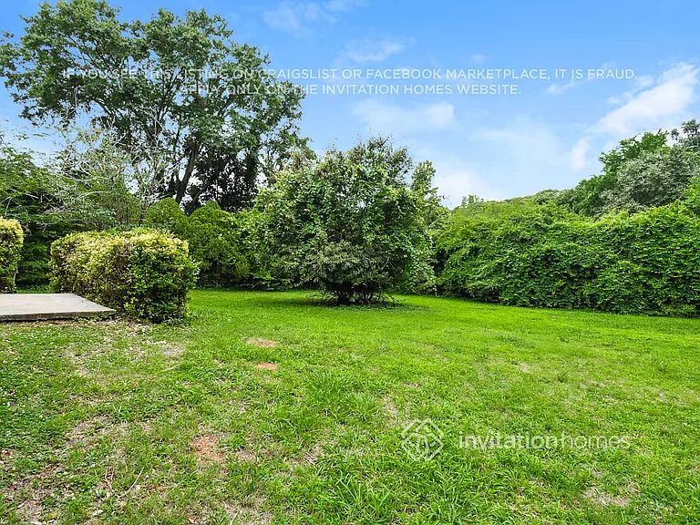 981 Flagg Way — Photo 17