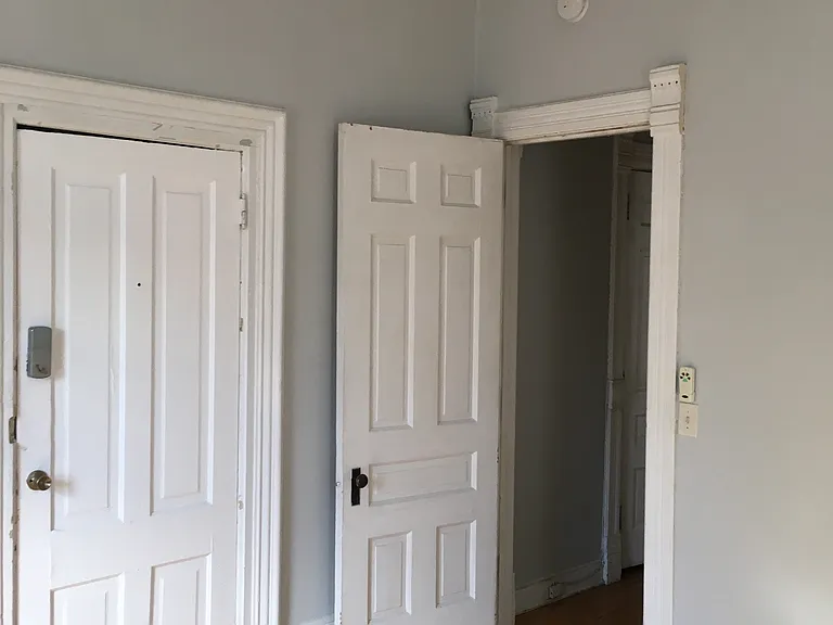 442 Fountain St NE #4 — Photo 3