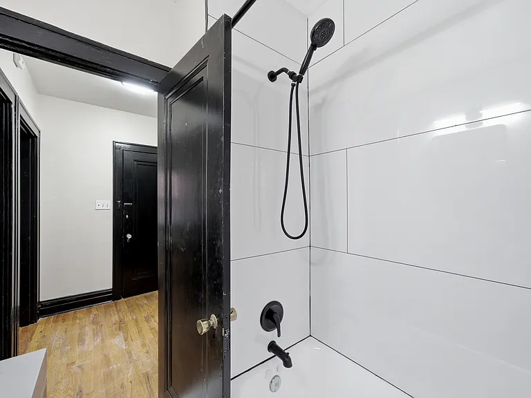 5055 Lindenwood Ave #1F — Photo 13