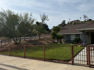 7613 Mountain Shadow Dr, Riverside, CA 92509