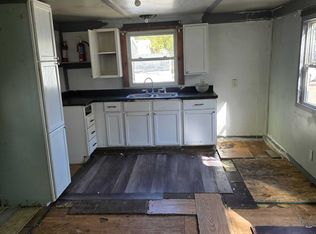 1519 Olmstead Rd, Kalamazoo, MI 49048