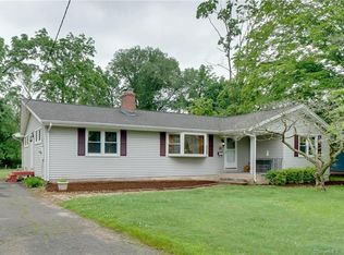 26 Graham Rd, Windsor, CT 06095