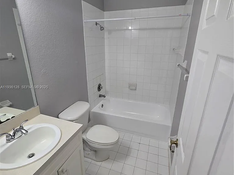 5630 NW 107th Ave #1605 — Photo 11