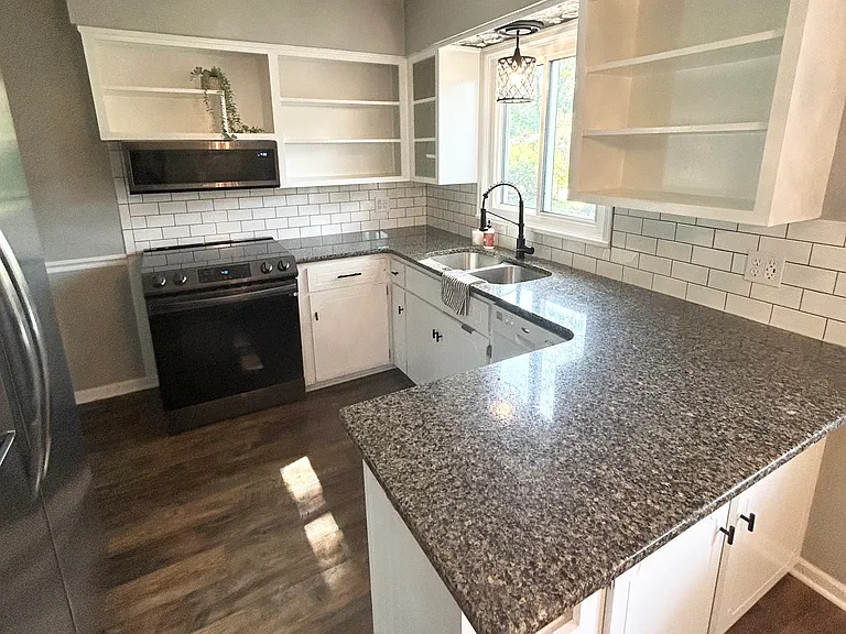 5901 Garden Park Dr — Photo 12