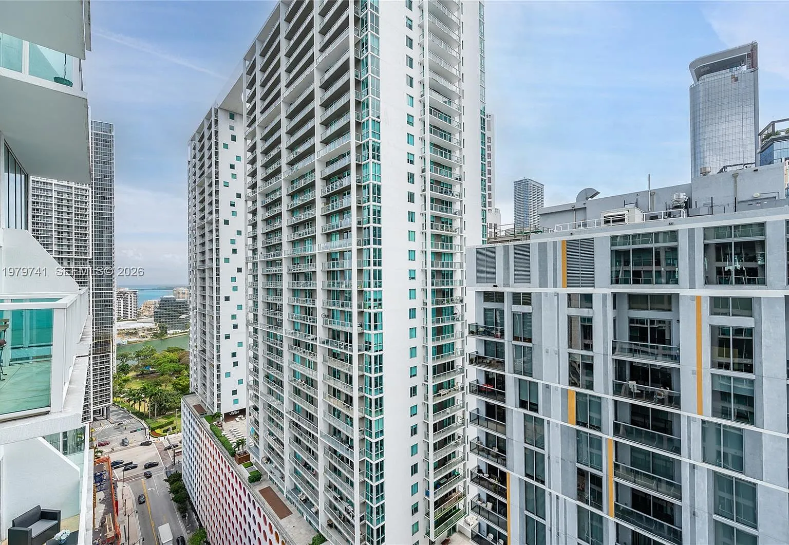 Brickell On The River S T — Photo 3