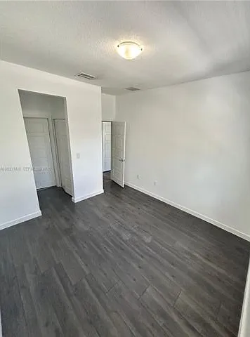 17574 SW 153rd Ave #17574 — Photo 9