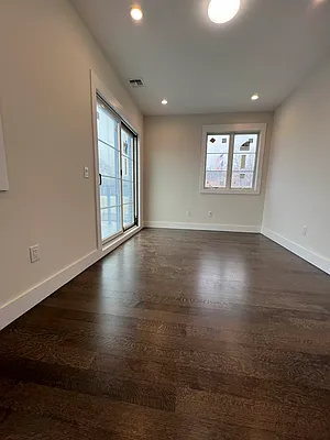 Rented by Elmekies Equities | media 13