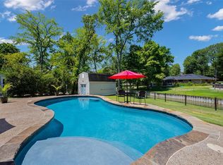 111 Little John St, Gun Barrel City, TX 75156