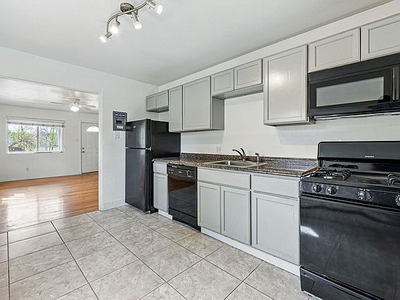 2nd image of 1208-1218 Zephyr St #1210