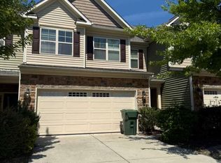 530 Whitworth Ln, Morrisville, NC 27560