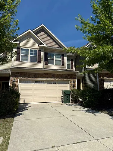 530 Whitworth Ln Photo 1