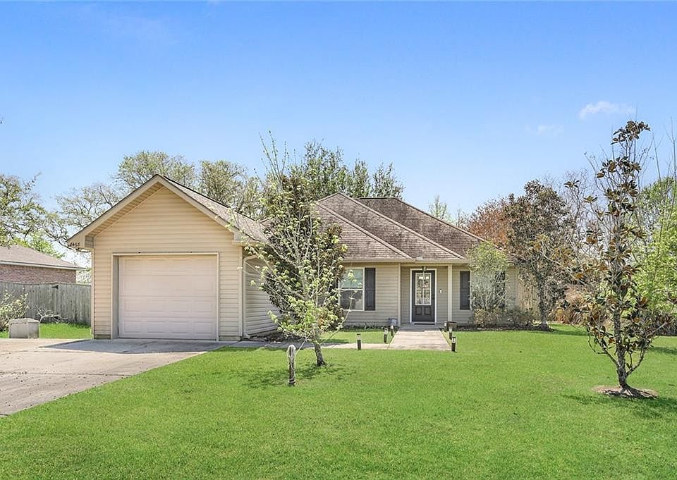 1st image of 28468 Flamingo Dr