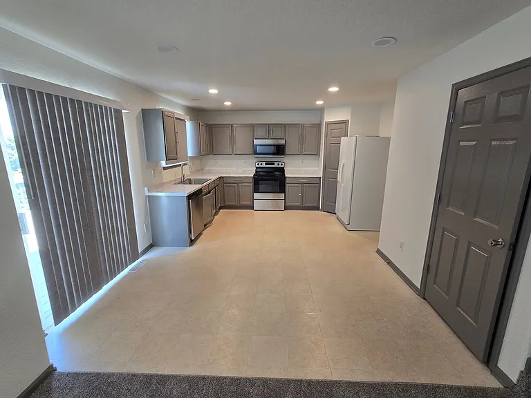 1653 Wagonwheel Dr — Photo 21