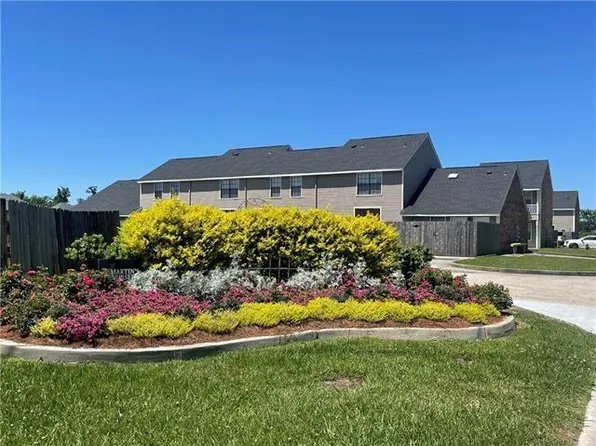 150 Acadian Oaks Dr APT 16, Luling, LA 70070