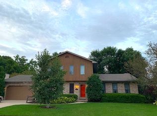 1622 River Mill Rd, Oshkosh, WI 54901