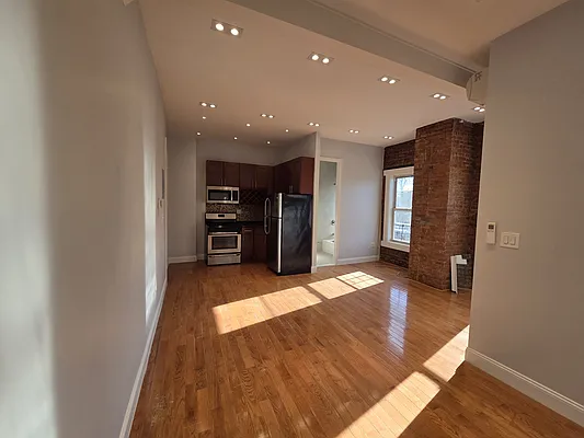 641 Marcy Avenue #22