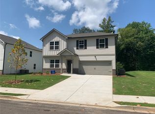 66 Red Dragon Dr, Jefferson, GA 30549