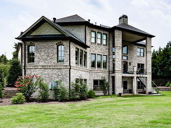 5th image of 4481 Kings Lake Dr NE