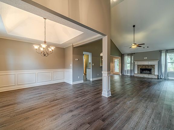 3-web-or-mls-Lena Dr-17_06262025