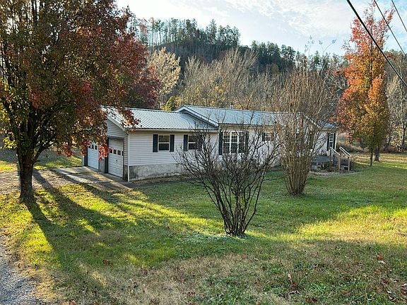 3rd image of 2065 Waldens Creek Rd