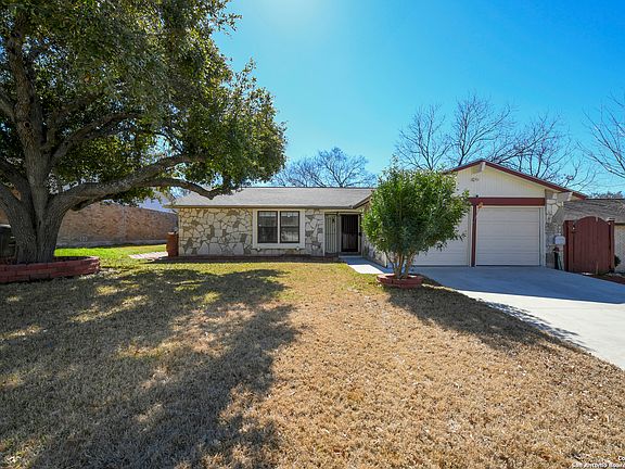 4th image of 6642 Country Field Dr