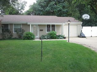 12249 Bennington Pl, Maryland Heights, MO