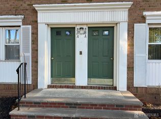 170 Evergreen Rd #18A, Edison, NJ 08817