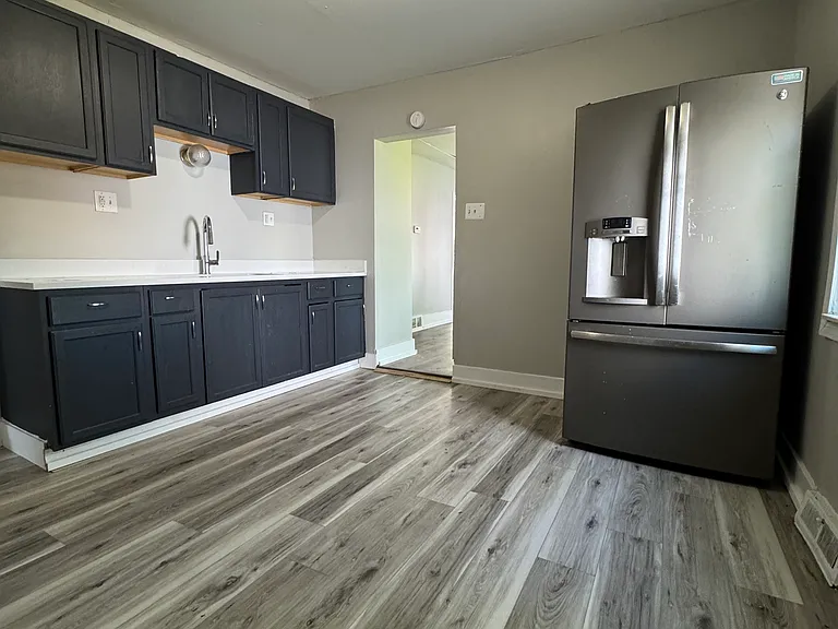 8075 Studebaker Ave — Photo 8