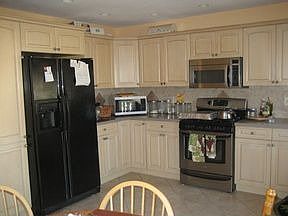 2nd image of 42 Nehring Ave