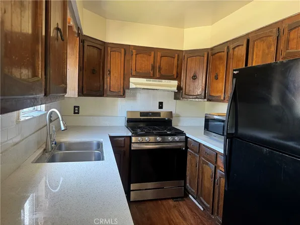 1625 W 223rd St, Torrance, CA 90501