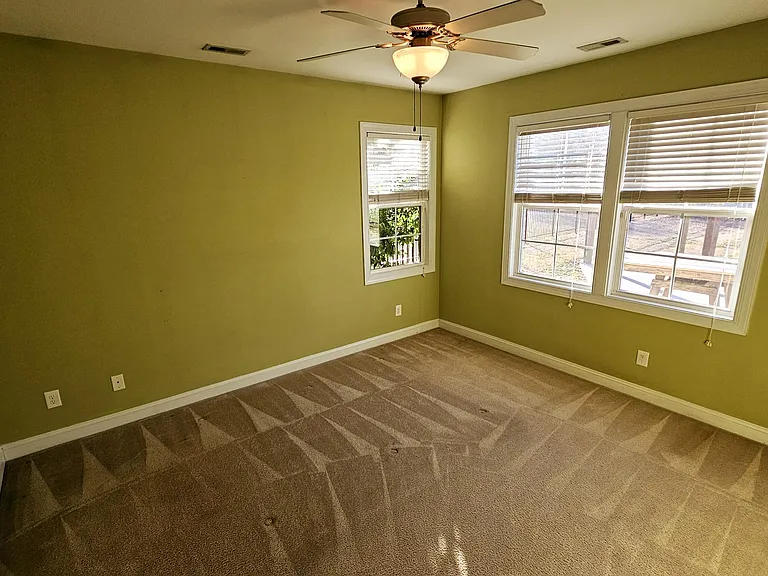 284 SW Southwest Plantation Dr — Photo 14