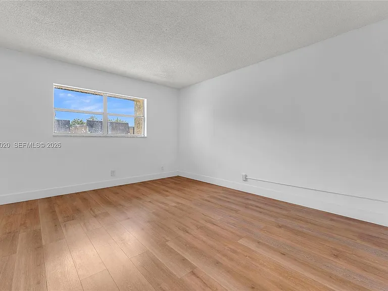 5653 Blueberry Ct #2 — Photo 4