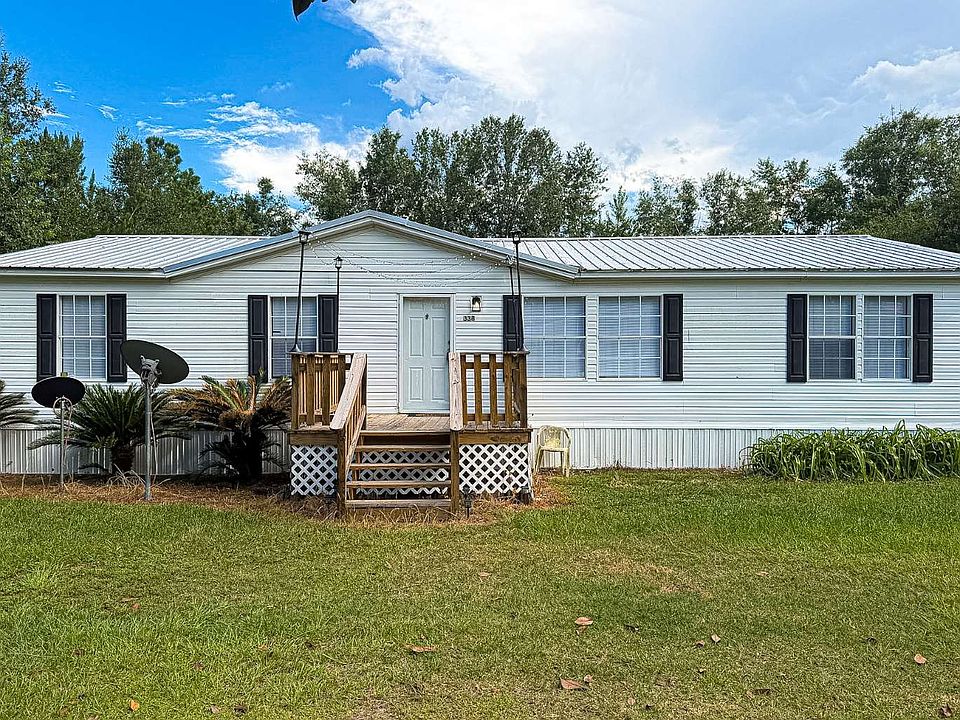 1st image of 338 NE Kel Ln