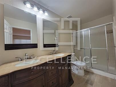 1st image of 150 Sweetberry Ct
