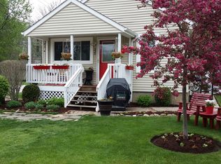 335 Joseph Ave, Barberton, OH 44203