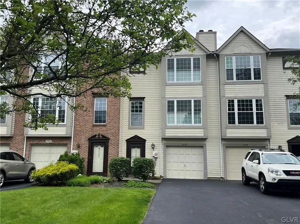 2756 Red Oak Cir, Bethlehem, PA 18017