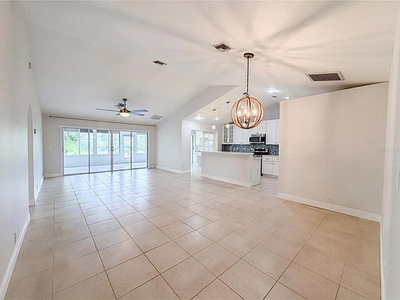 3rd image of 4816 61ST AVENUE TERRACE W