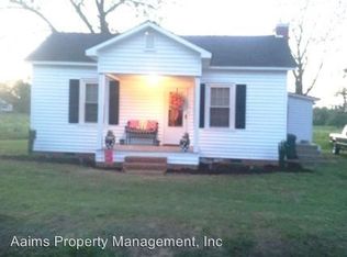 895 Middle Rd, Fayetteville, NC 28312