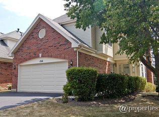 1516 Poplar Creek Dr, Hoffman Estates, IL 60169