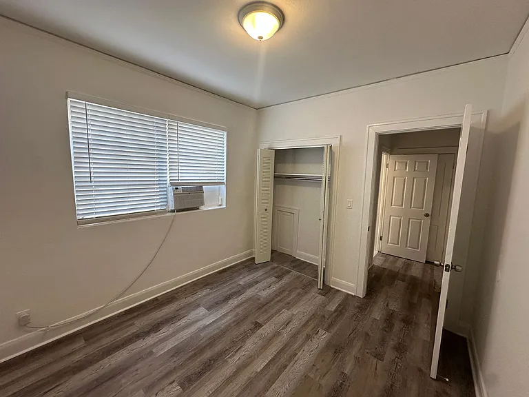 1556 Polk St — Photo 7