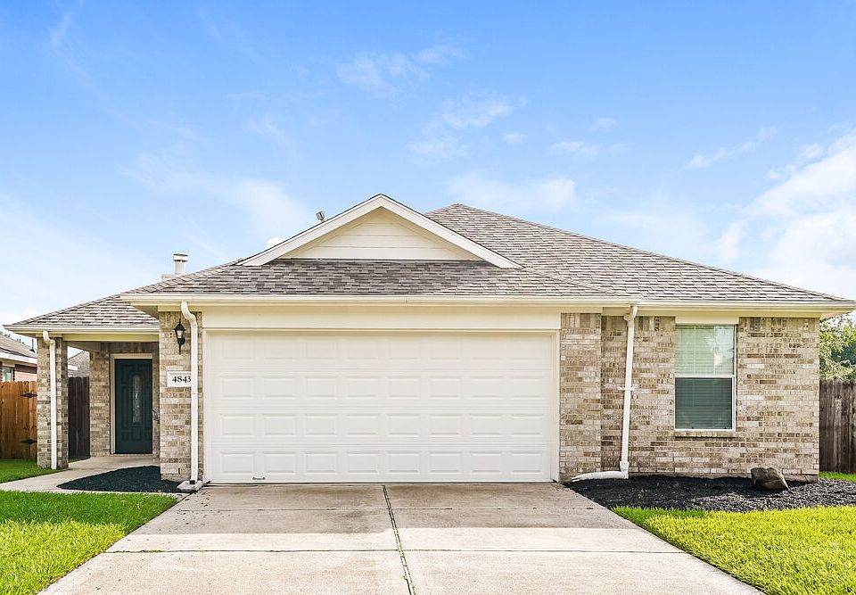 1st image of 4843 Chase Court Dr