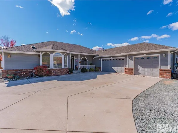 1515 Brandi Rose Way, Minden, NV 89423