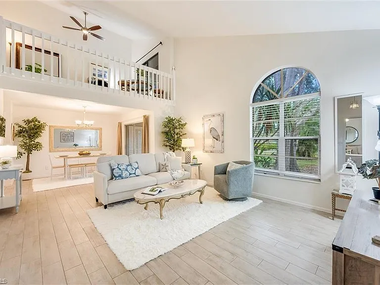 940 Augusta Blvd #D-939 — Photo 2