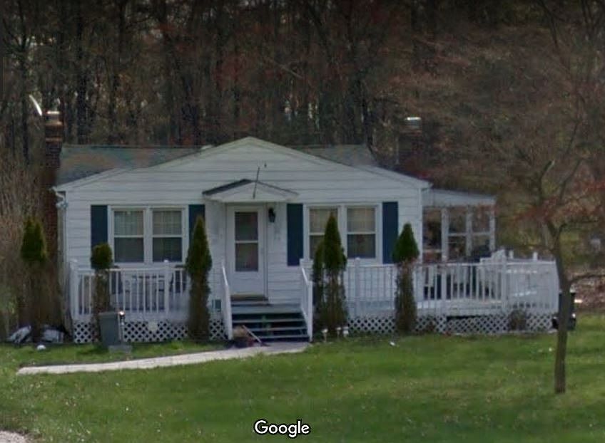1st image of 29 Swezey Ln